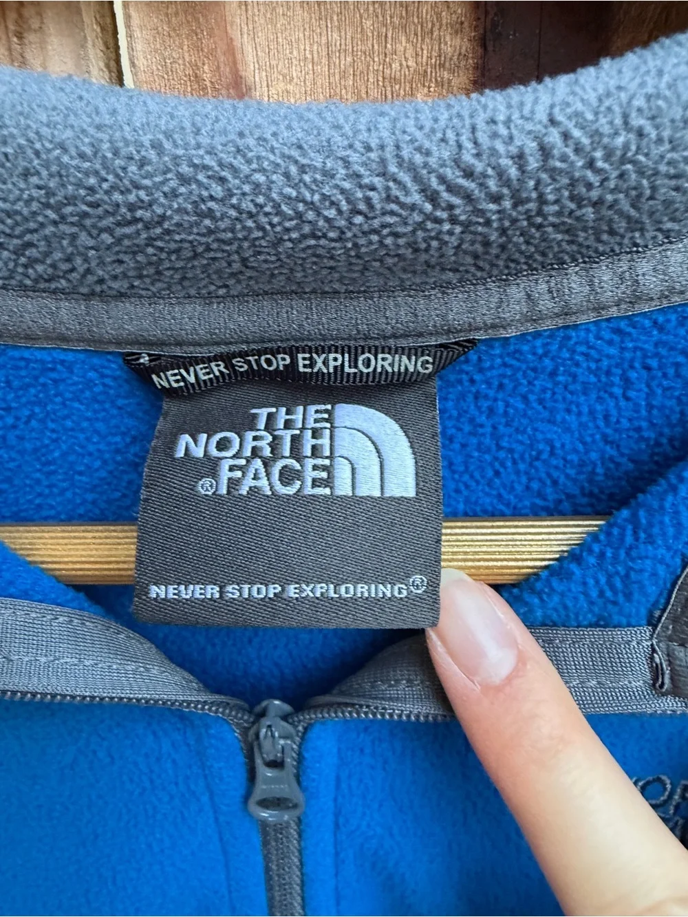The North Face TKA 100 Glacier 1/4 Zip Fleece Pullover size M